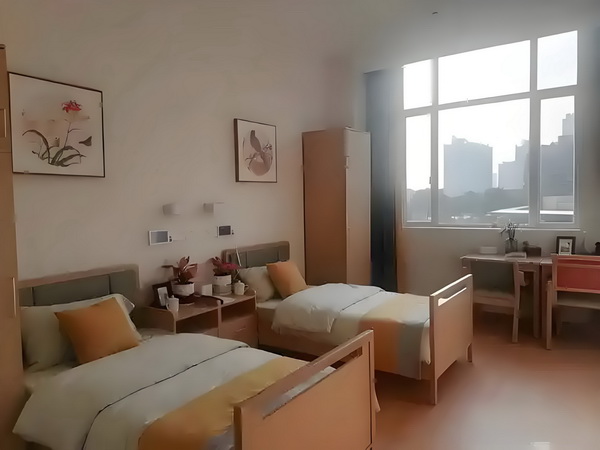 电影《父辈的天空》广州首映，纪念抗战胜利主题观影活动揭幕
